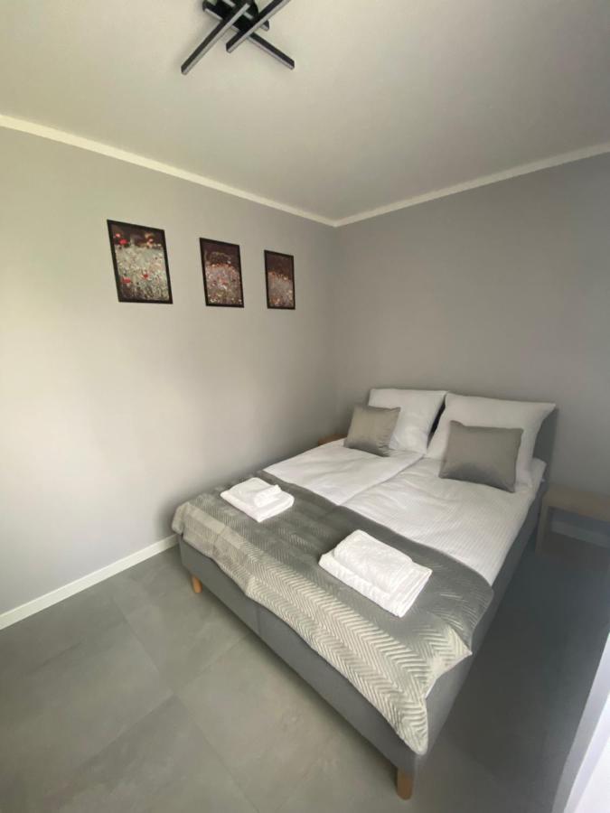 Energylandia Zator Noclegi Apartament Pokoje Do Wynajecia Polanka Wielka Eksteriør bilde